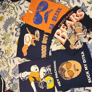 Chicago Bears lot of 5 t-shirts